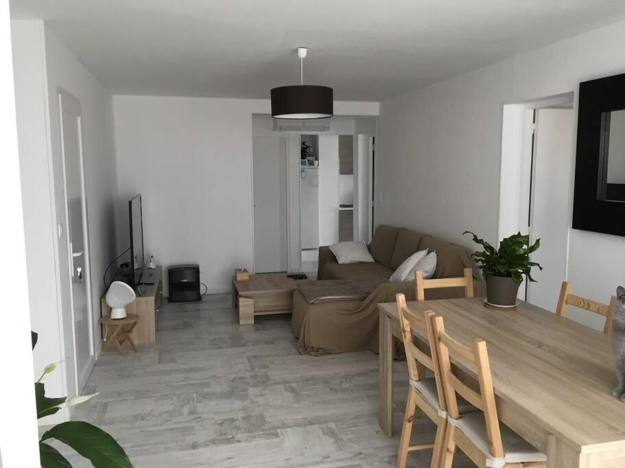 Appartement T3 Proche De La Mer นาร์บอนน์ ภายนอก รูปภาพ